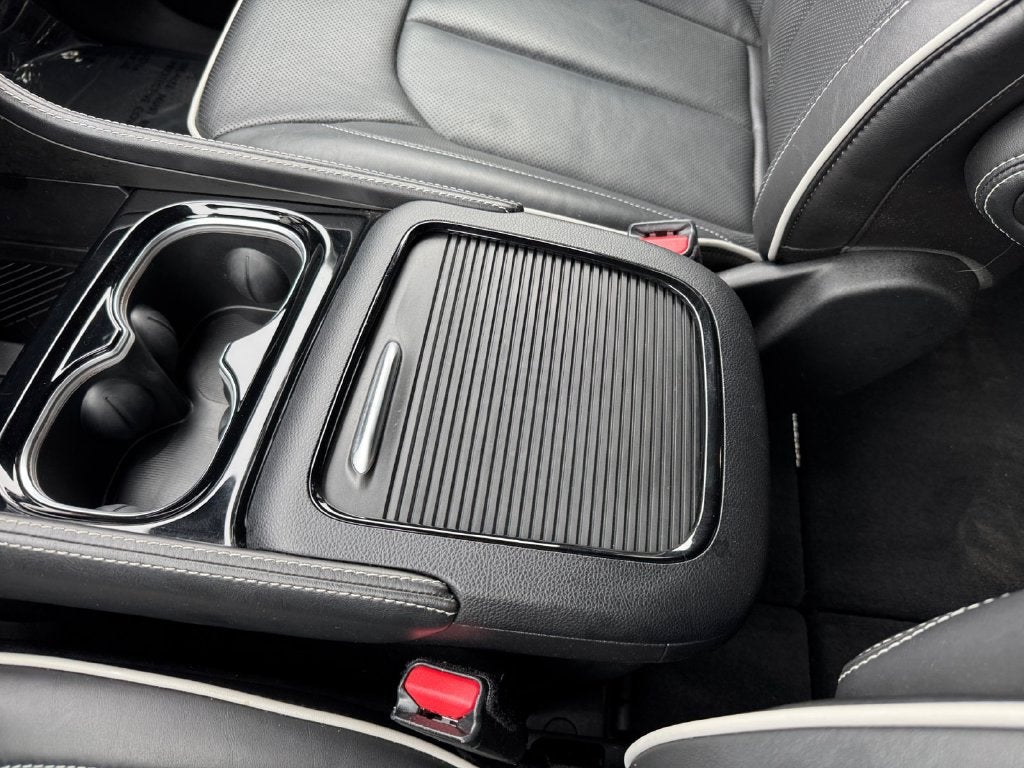 2026 Chrysler Pacifica Limited FWD