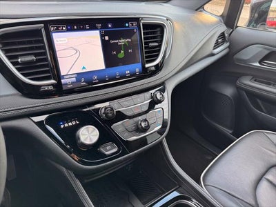2026 Chrysler Pacifica Limited FWD