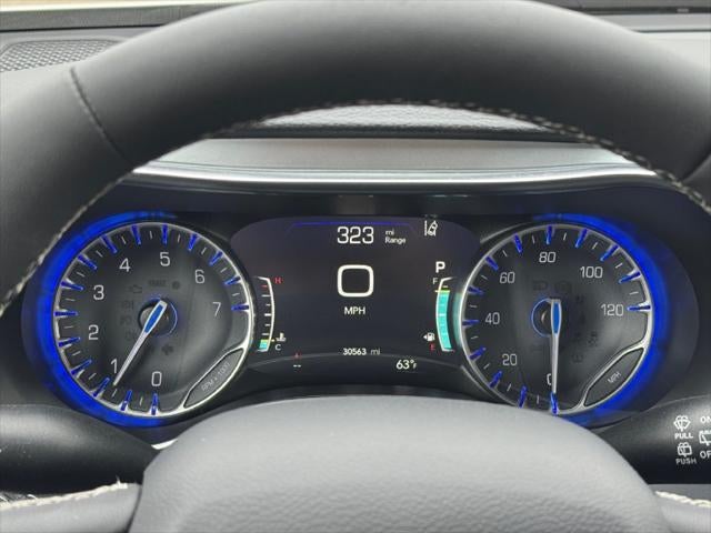 2026 Chrysler Pacifica Limited FWD