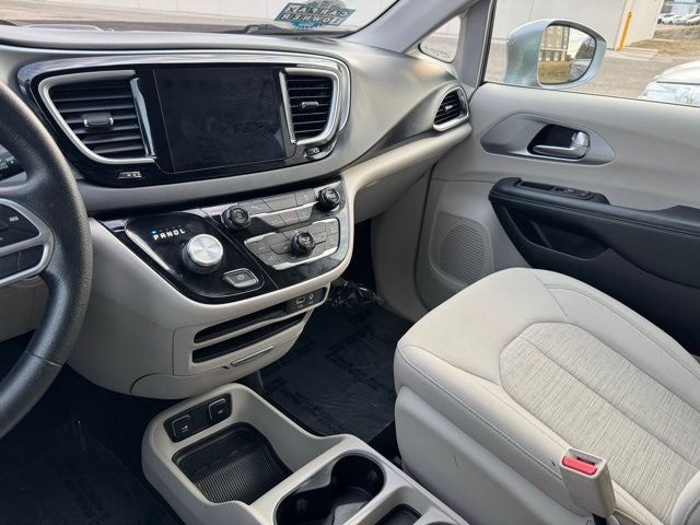 2019 Chrysler Pacifica Hybrid Touring Plus FWD