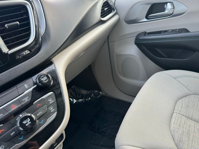 2019 Chrysler Pacifica Hybrid Touring Plus FWD