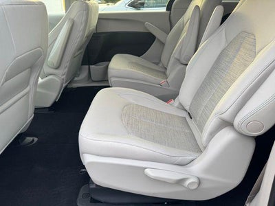2019 Chrysler Pacifica Hybrid Touring Plus FWD