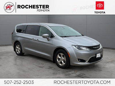 2019 Chrysler Pacifica Hybrid Touring Plus FWD