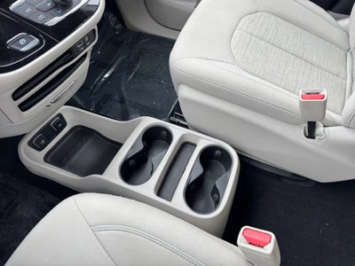 2019 Chrysler Pacifica Hybrid Touring Plus FWD