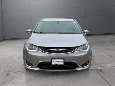 2019 Chrysler Pacifica Hybrid Touring Plus FWD