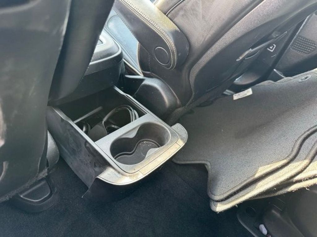 2020 Chrysler Pacifica Hybrid Limited FWD
