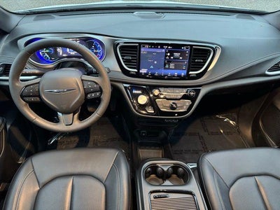 2024 Chrysler Pacifica Hybrid Select FWD