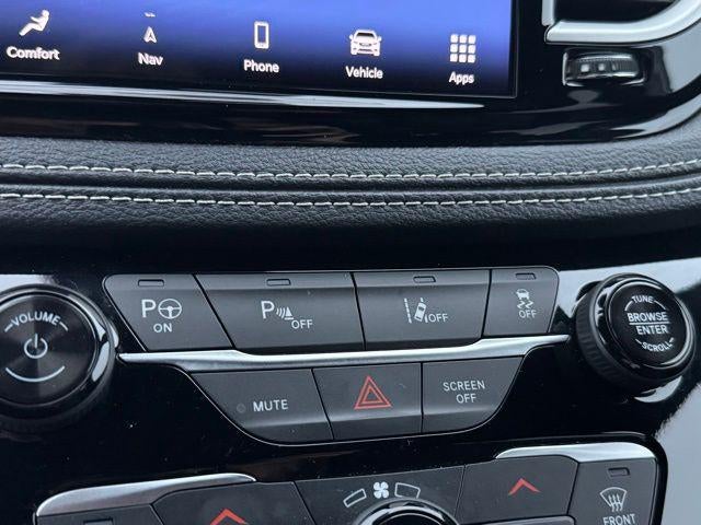 2024 Chrysler Pacifica Hybrid Select FWD