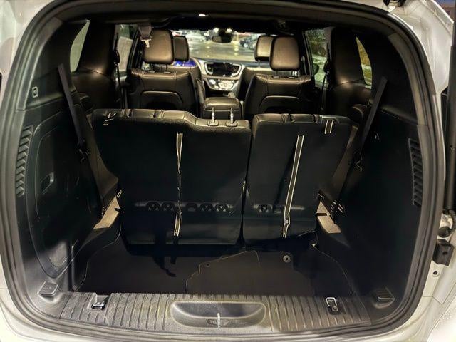 2024 Chrysler Pacifica Hybrid Select FWD