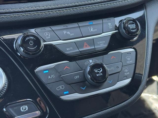 2021 Chrysler Pacifica Touring L AWD