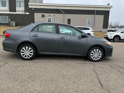2013 Toyota Corolla LE FWD