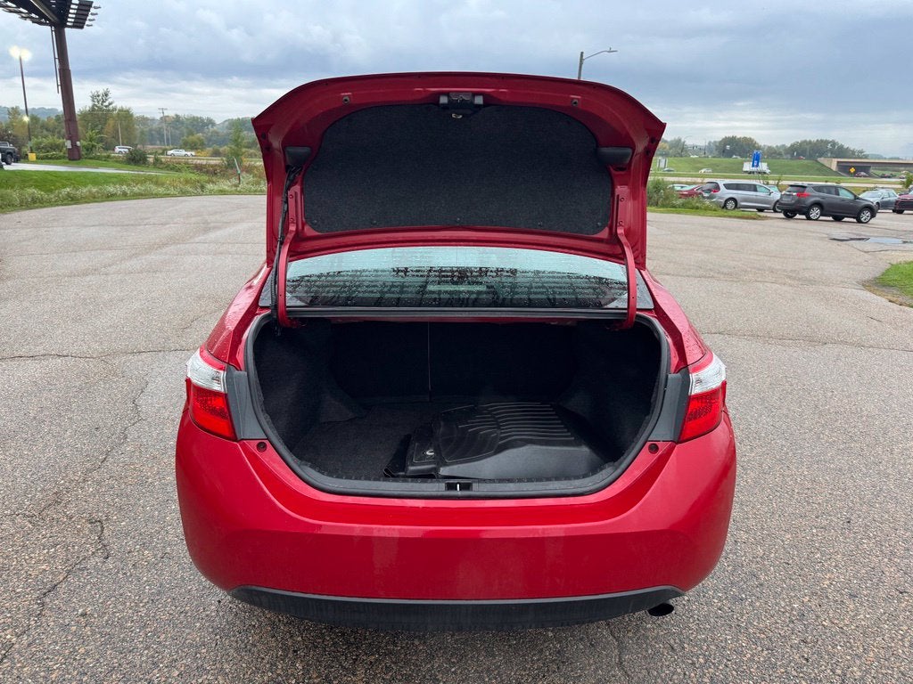 2016 Toyota Corolla LE FWD