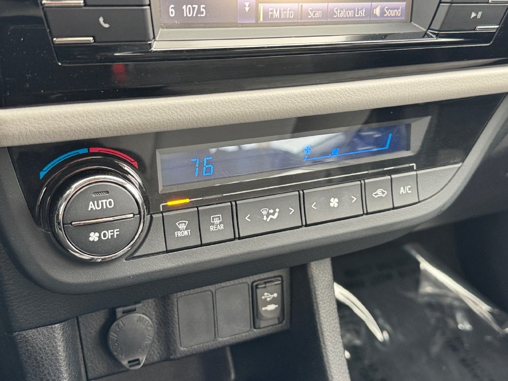 2016 Toyota Corolla LE FWD
