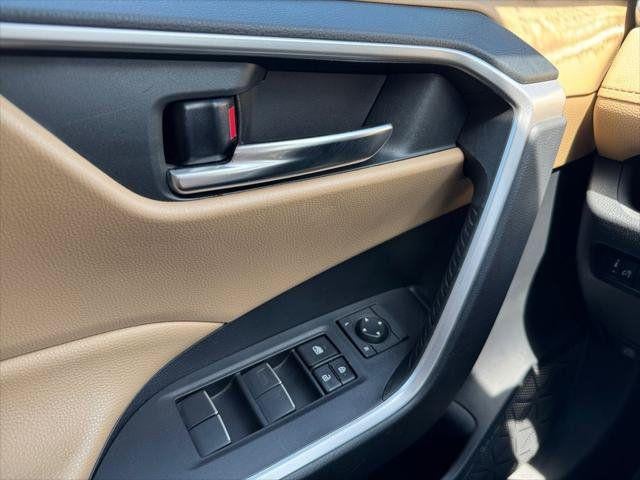 2019 Toyota RAV4 XLE Premium AWD