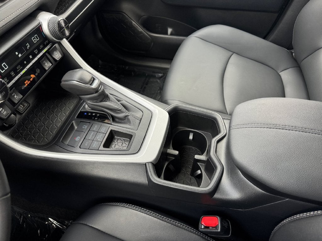 2025 Toyota RAV4 XLE Premium AWD