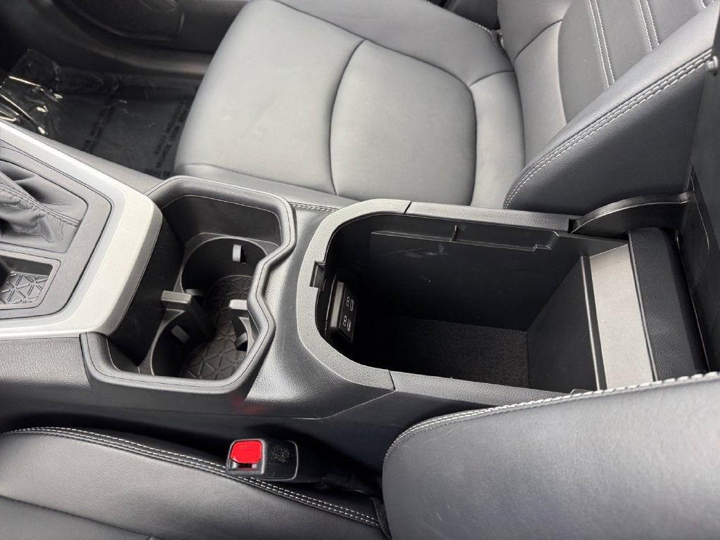 2025 Toyota RAV4 XLE Premium AWD