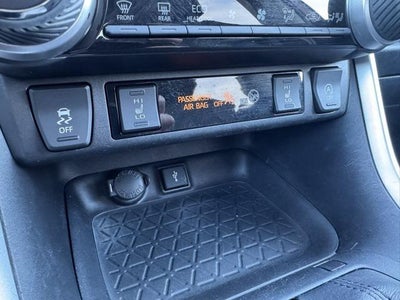 2021 Toyota RAV4 XLE Premium AWD