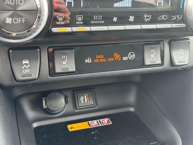 2025 Toyota RAV4 XLE Premium AWD