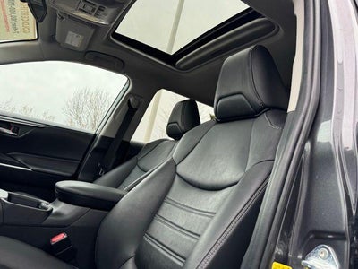 2021 Toyota RAV4 XLE Premium AWD