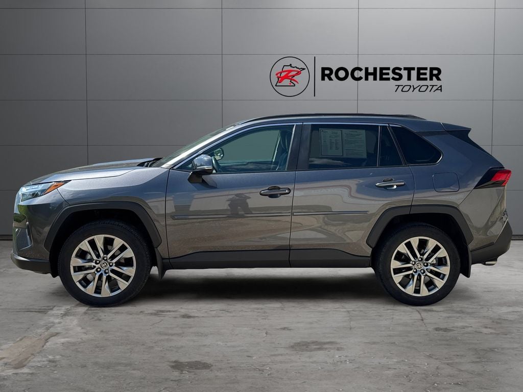 2022 Toyota RAV4 XLE Premium AWD