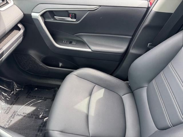 2025 Toyota RAV4 XLE Premium AWD