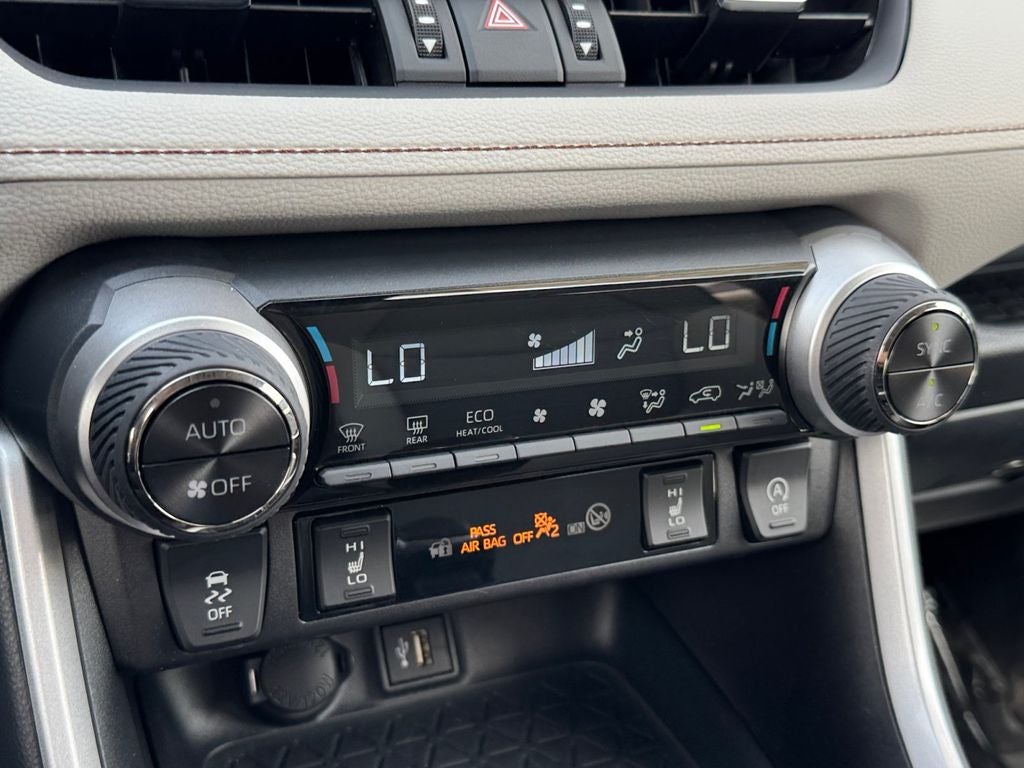 2025 Toyota RAV4 XLE Premium AWD