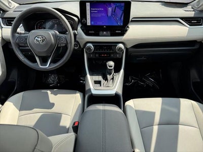 2025 Toyota RAV4 XLE Premium AWD