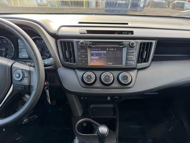 2017 Toyota RAV4 LE AWD