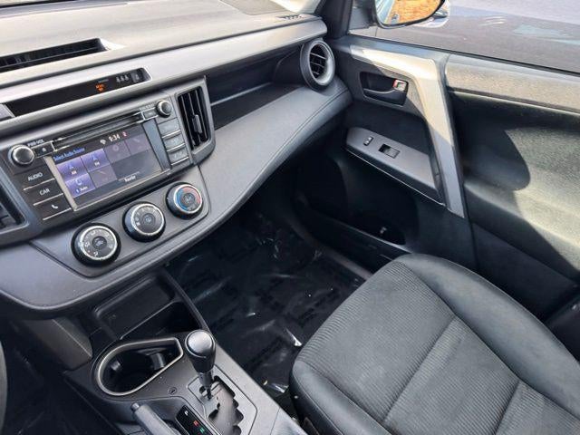 2017 Toyota RAV4 LE AWD