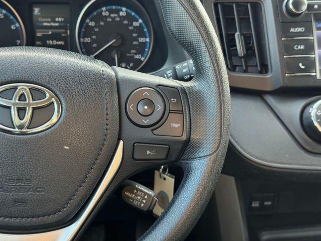 2017 Toyota RAV4 LE AWD