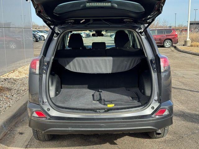 2017 Toyota RAV4 LE AWD