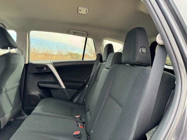 2017 Toyota RAV4 LE AWD