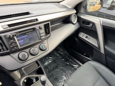 2017 Toyota RAV4 LE AWD