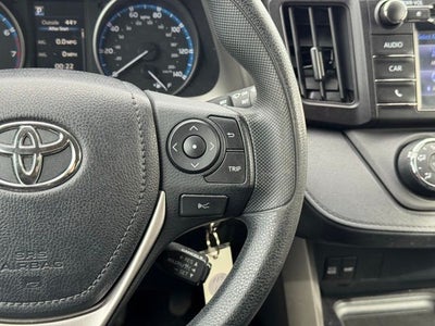 2017 Toyota RAV4 LE AWD
