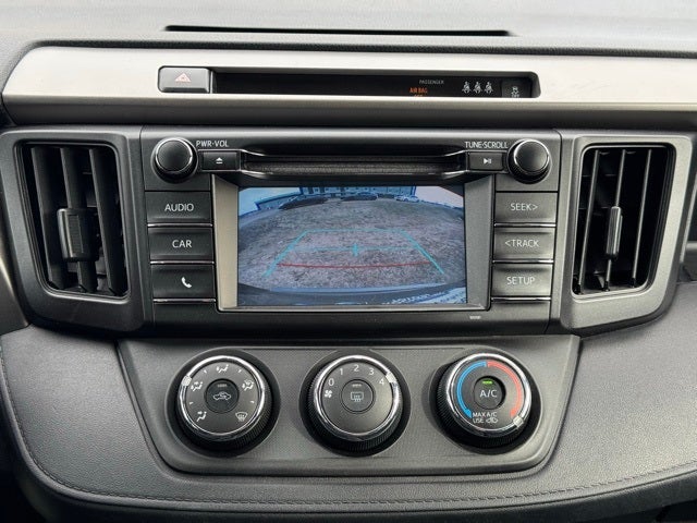 2017 Toyota RAV4 LE AWD