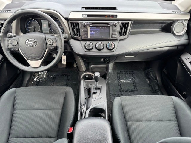2017 Toyota RAV4 LE AWD