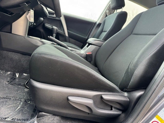 2017 Toyota RAV4 LE AWD