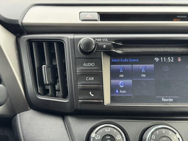 2017 Toyota RAV4 LE AWD