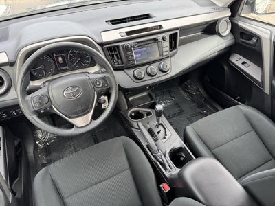 2017 Toyota RAV4 LE AWD