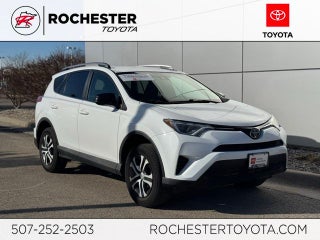 2017 Toyota RAV4 LE AWD