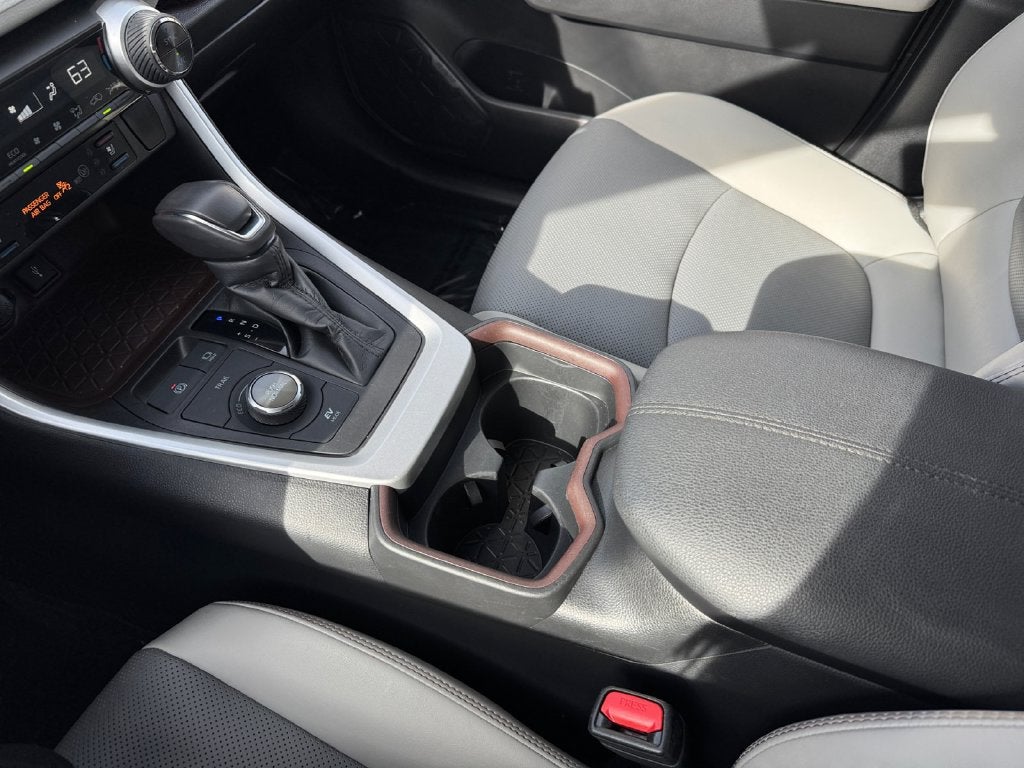 2021 Toyota RAV4 Hybrid Limited AWD