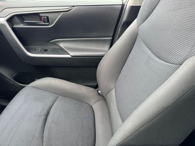 2019 Toyota RAV4 LE AWD