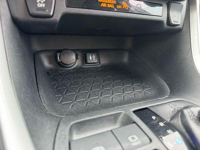 2019 Toyota RAV4 LE AWD