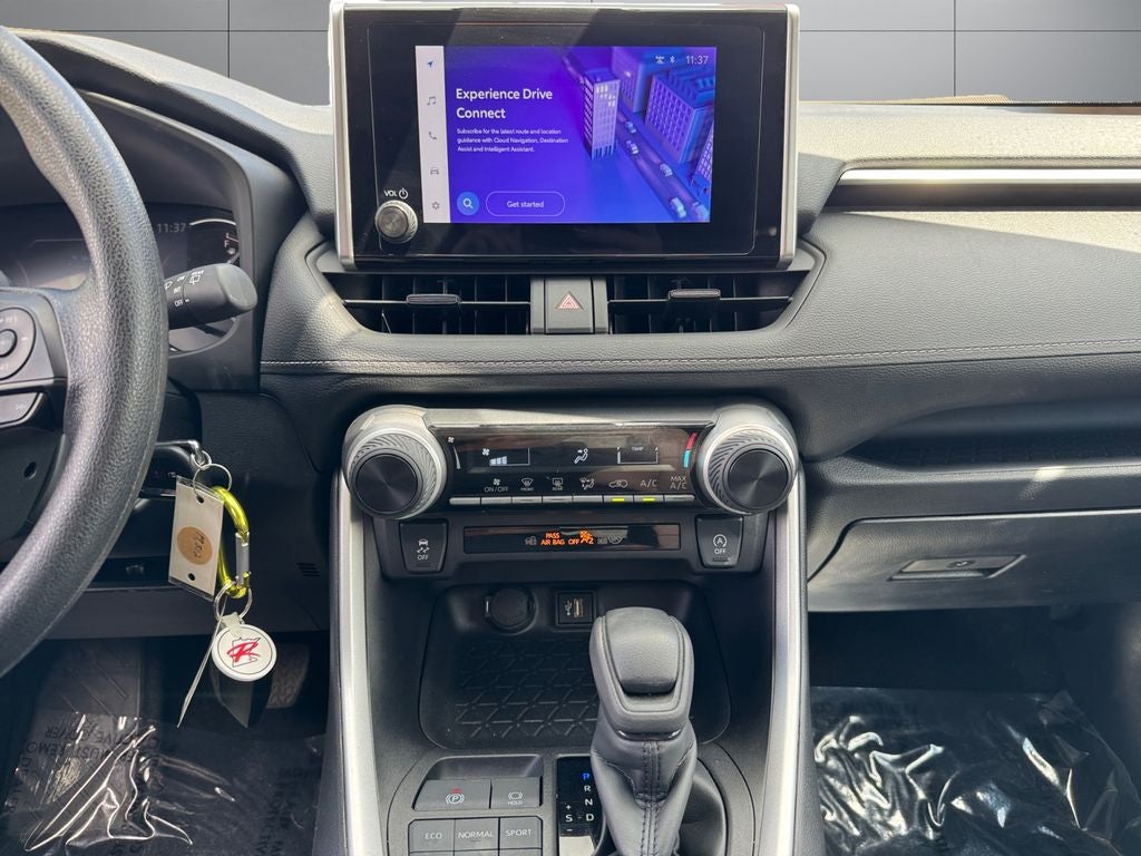 2024 Toyota RAV4 LE AWD