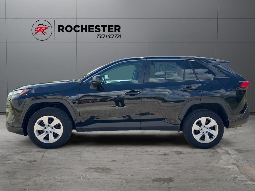 2024 Toyota RAV4 LE AWD