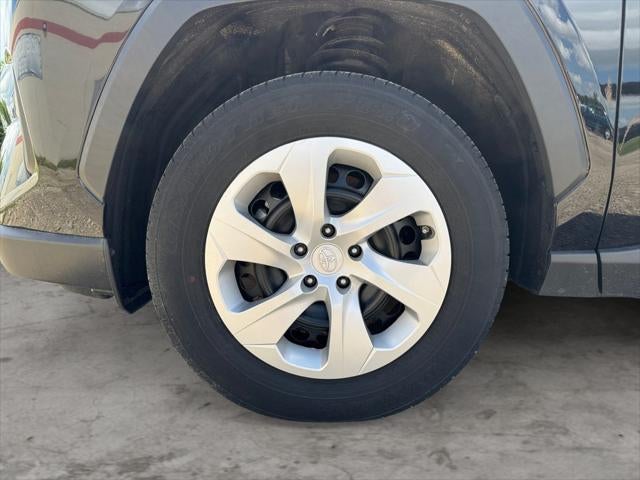 2024 Toyota RAV4 LE AWD