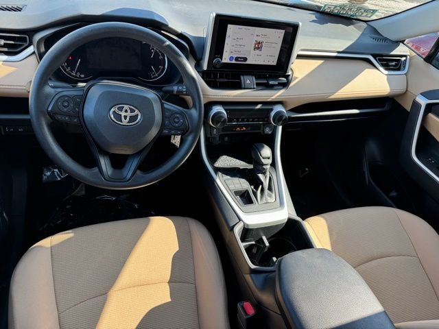 2025 Toyota RAV4 LE AWD
