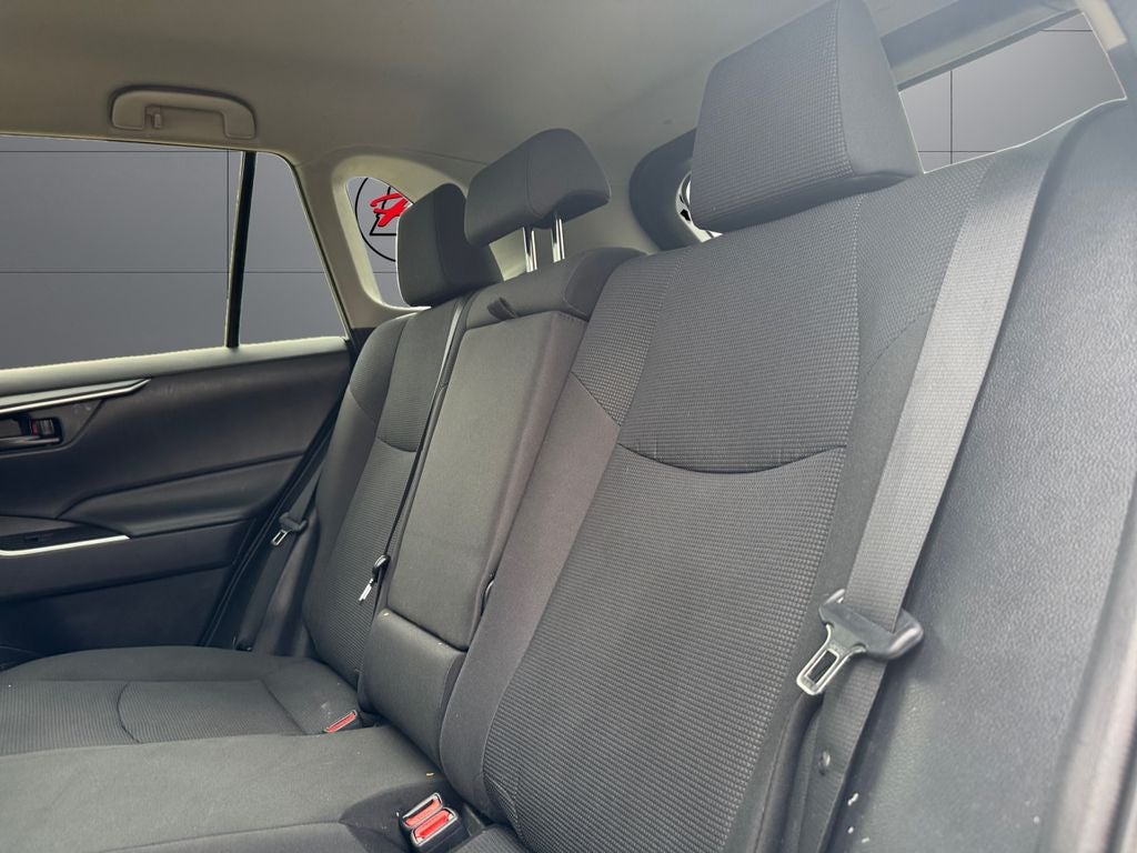 2020 Toyota RAV4 LE AWD
