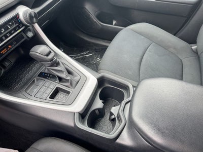 2020 Toyota RAV4 LE AWD
