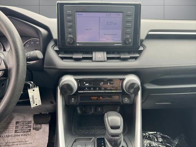 2020 Toyota RAV4 LE AWD